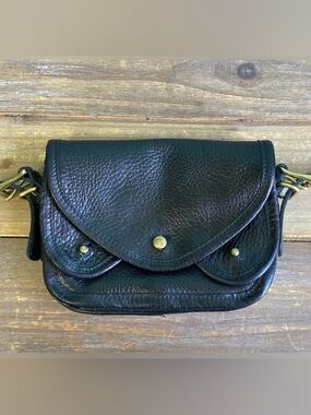 Vintage Johnny Farah Double Flap Pebble Leather Crossbody Bag